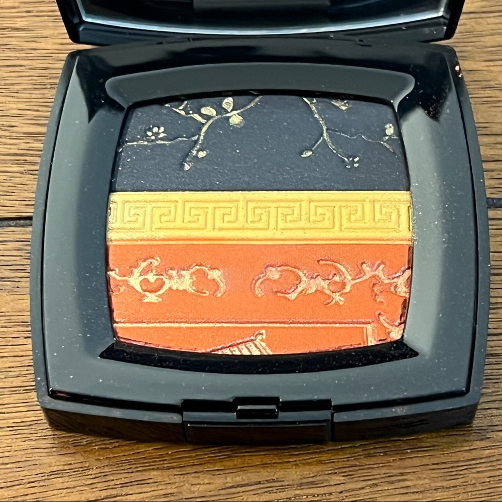 Beyond Rare Coromandels De Chanel Eyeshadow & Blush Multi Makeup Palette NWOB